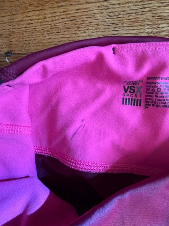 Victoria's Secret Maroon and Black Athletic Leggings with Pink Hem Accent SP - Picture 10 of 10